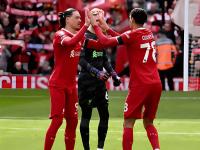 爱游戏官网-利物浦主场优势明显，球迷期待逆转奇迹的简单介绍