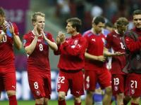 爱游戏官网-捷克足球队在预选赛中表现出色