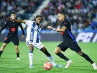 爱游戏app-包含赫塔菲客场失利，球队状态有待回升的词条