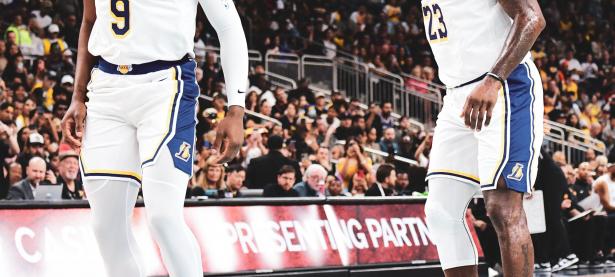 爱游戏官网网页版入口-关于顶尖球星梦幻表现，成为全场焦点和话题的信息