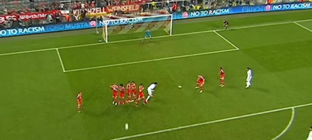 爱游戏亚洲官网-C罗正式加盟拜仁官方宣布造福德甲巨人的强劲冲击力