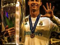 爱游戏体育下载-足球巨星秘密赴欧洲试训，是否将签约仍悬念的简单介绍