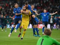 爱游戏官网-瑞典取得胜利，成功晋级欧洲杯预选赛决赛