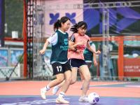 爱游戏官方登录入口-关于竞技之美：足球场上的魅力表现的信息