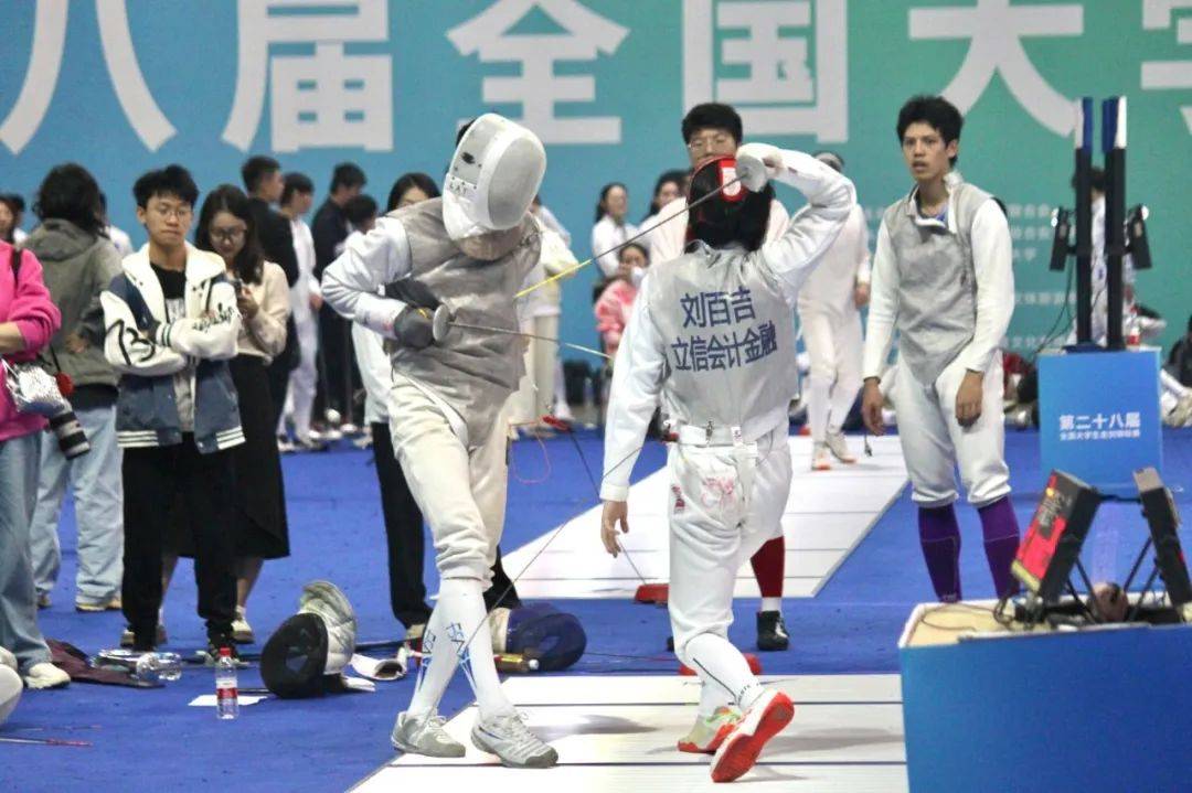 跆拳道比赛男子项目克罗地亚选手夺魁