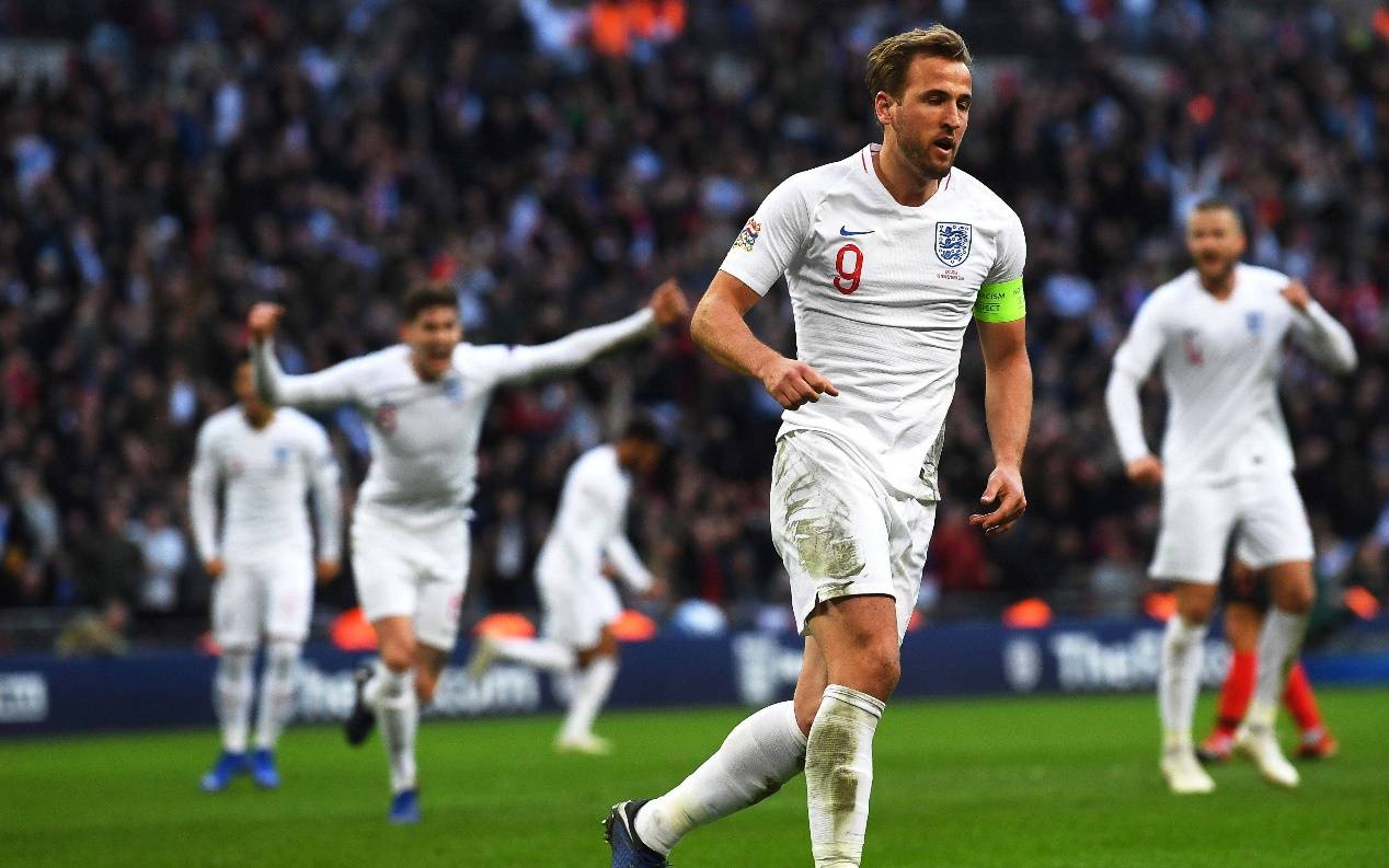 英格兰逆转胜利，阿尔巴尼亚遭遇挑战