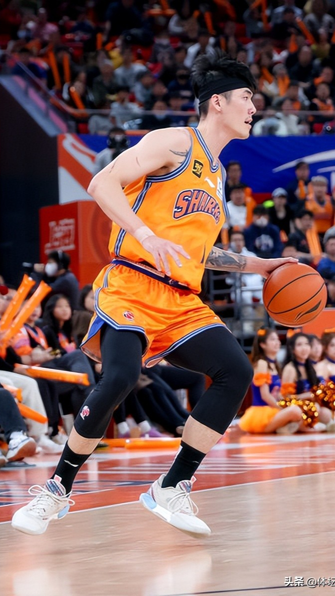 上海派出新锐球员，力克江苏队