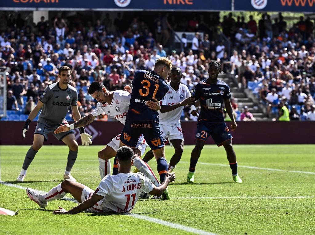 包含蒙彼利埃主场战平，南特黯然告负的词条