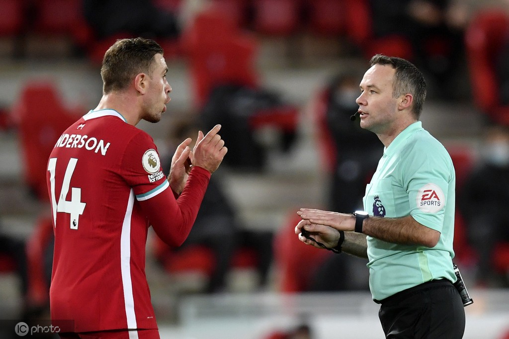 雷恩队遭遇挑战，难以突破对手防线