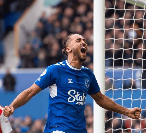 包含伯恩茅斯客场逆转维拉，重回胜利轨道的词条